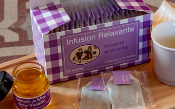 Thés et Infusions à la Violette