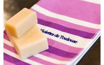 Linge Violette de Toulouse