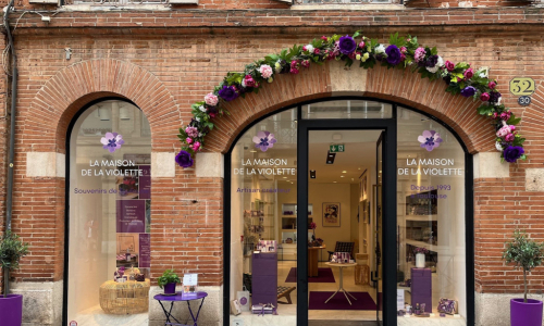 La Maison de la Violette s'installe en ville pour l'été !